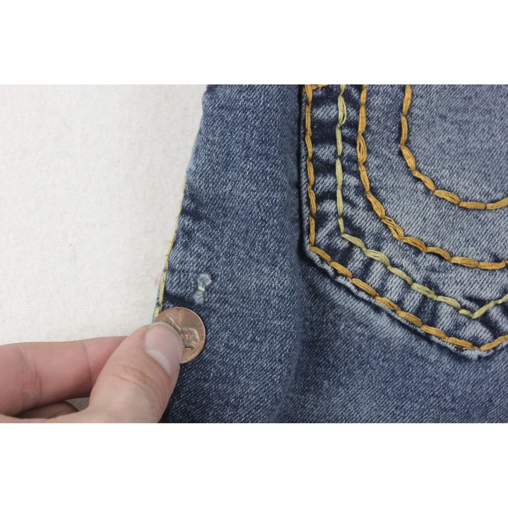 True Religion Ricky Jeans Men 28x32 Relaxed Straight Tan/Gold Stitch Flap Pocket